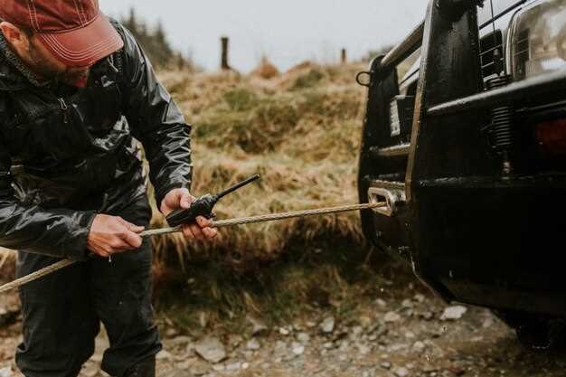 Essential Recovery Tools Every Jeep Owner Should Carry